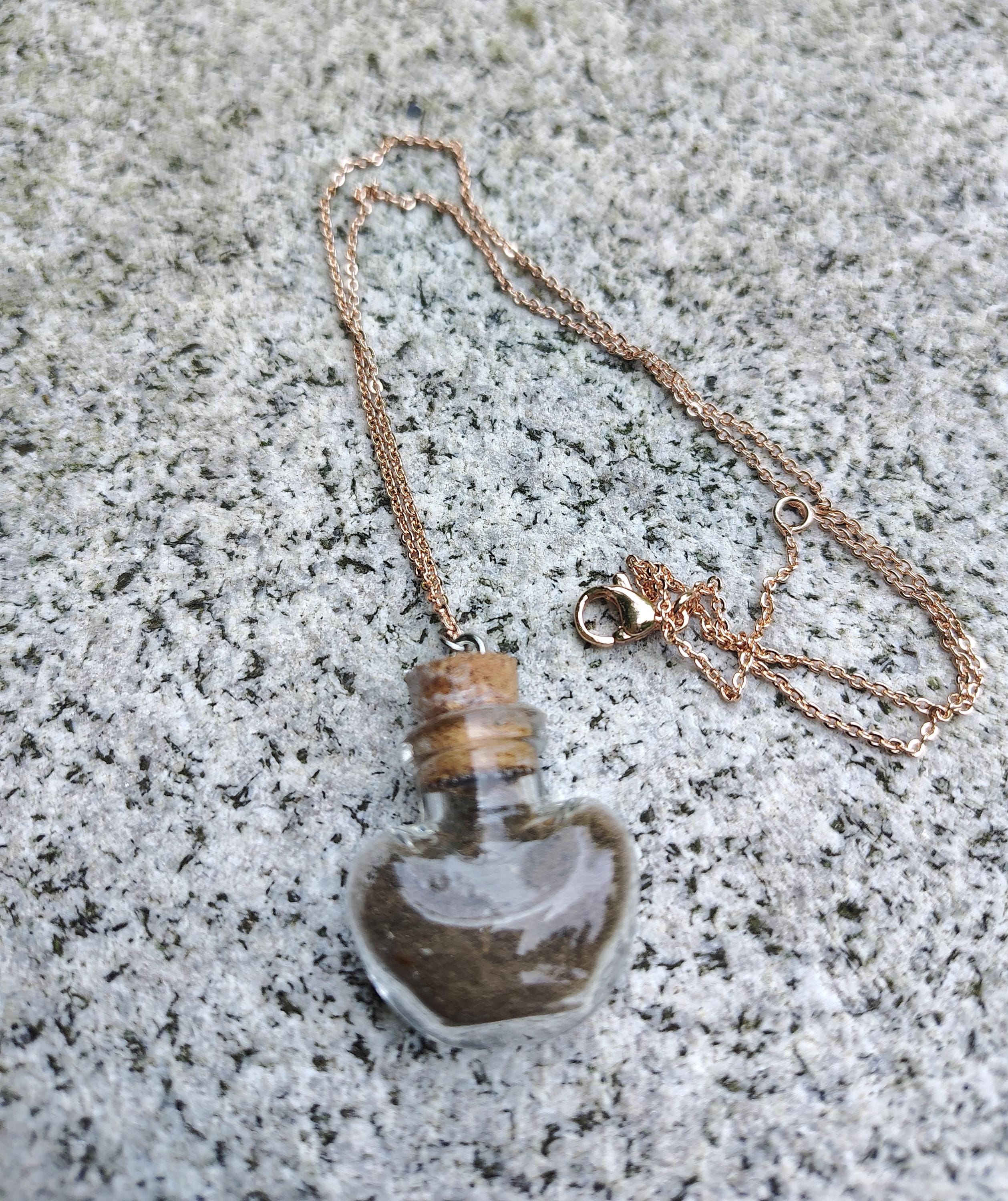 Mount Hope Cemetery Graveyard Dirt Voodoo Memento Mori heart Glass Vial gold/silver necklace