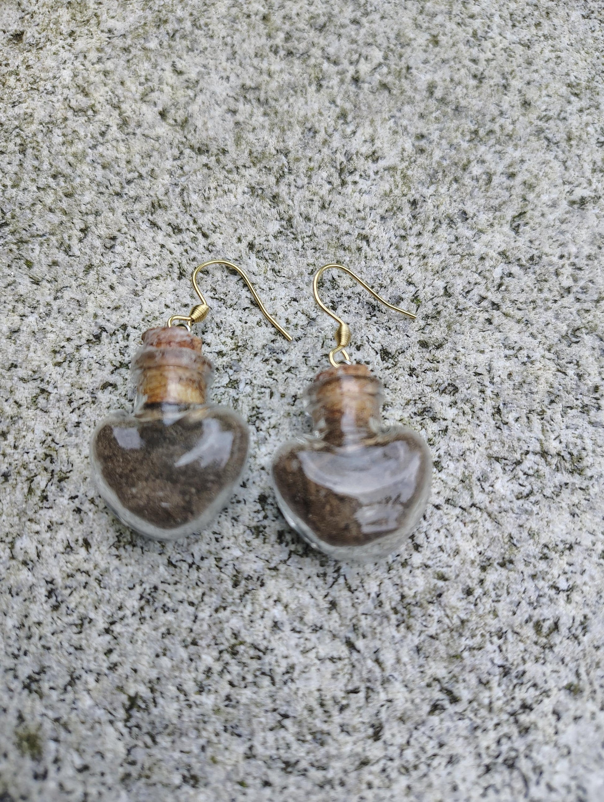 Mount Hope Cemetery Graveyard Dirt Voodoo Memento Mori Heart Glass Vial gold/silver Earrings