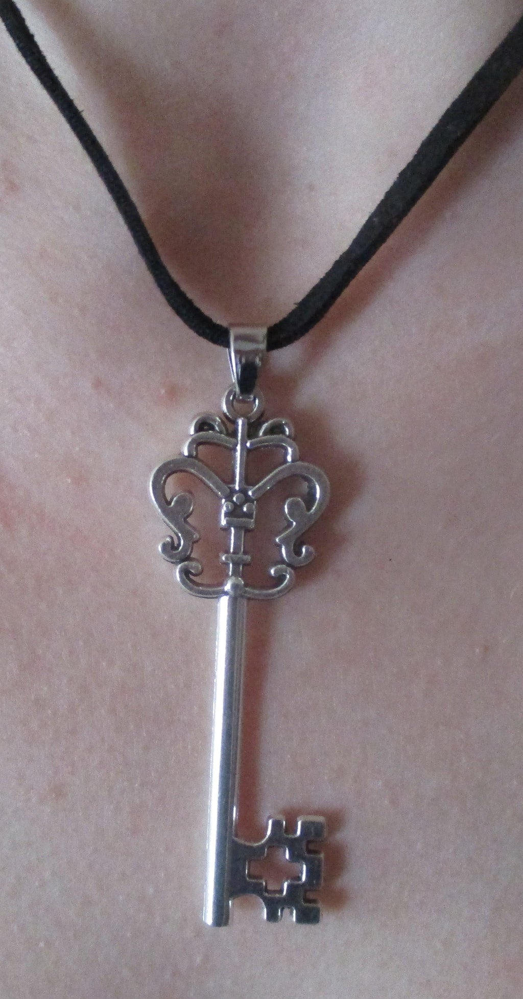 Mystic Skeleton Key / Keyblade Pendant