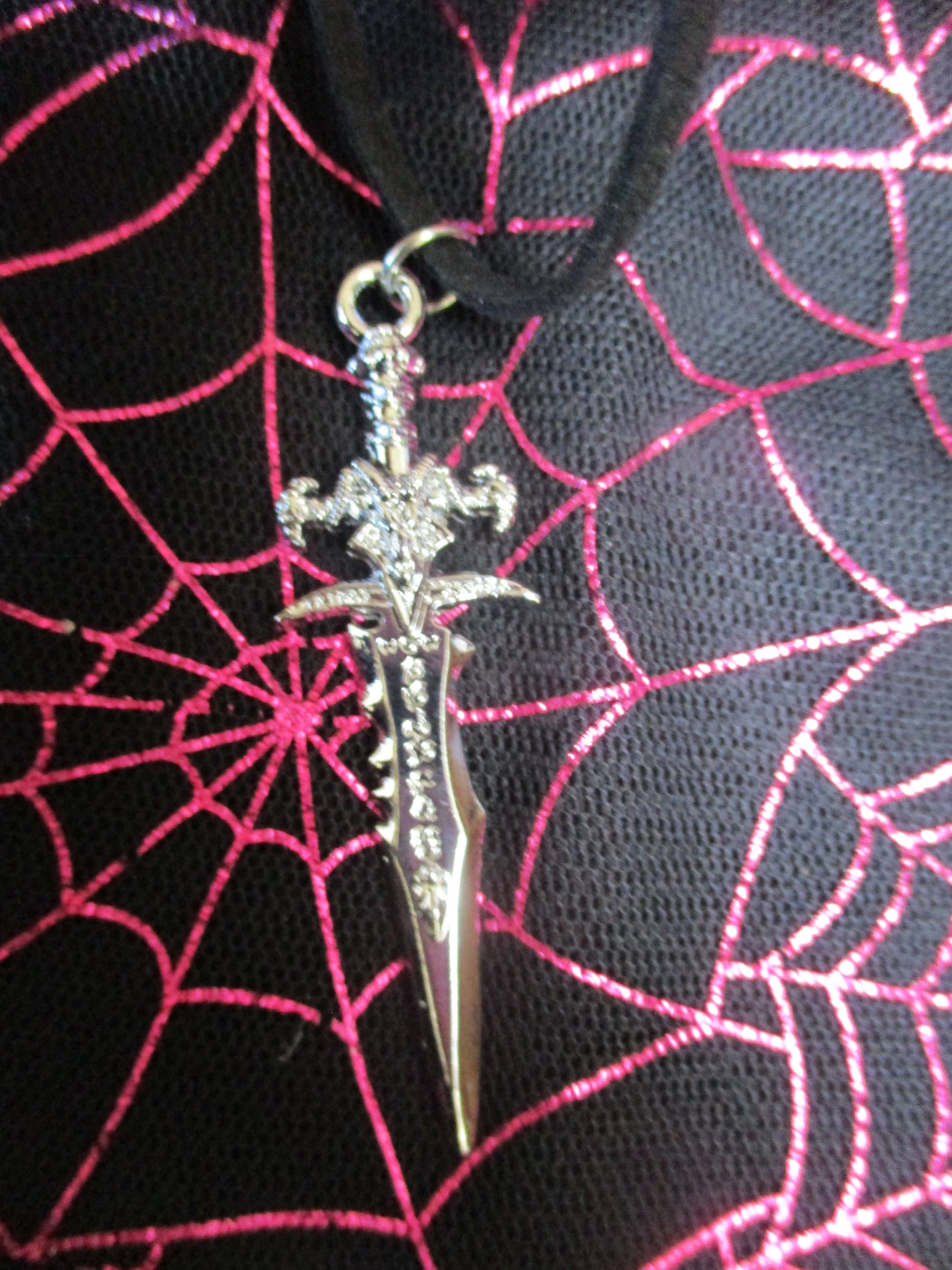 Cosplay Fantasy Athame Devil sword pendant