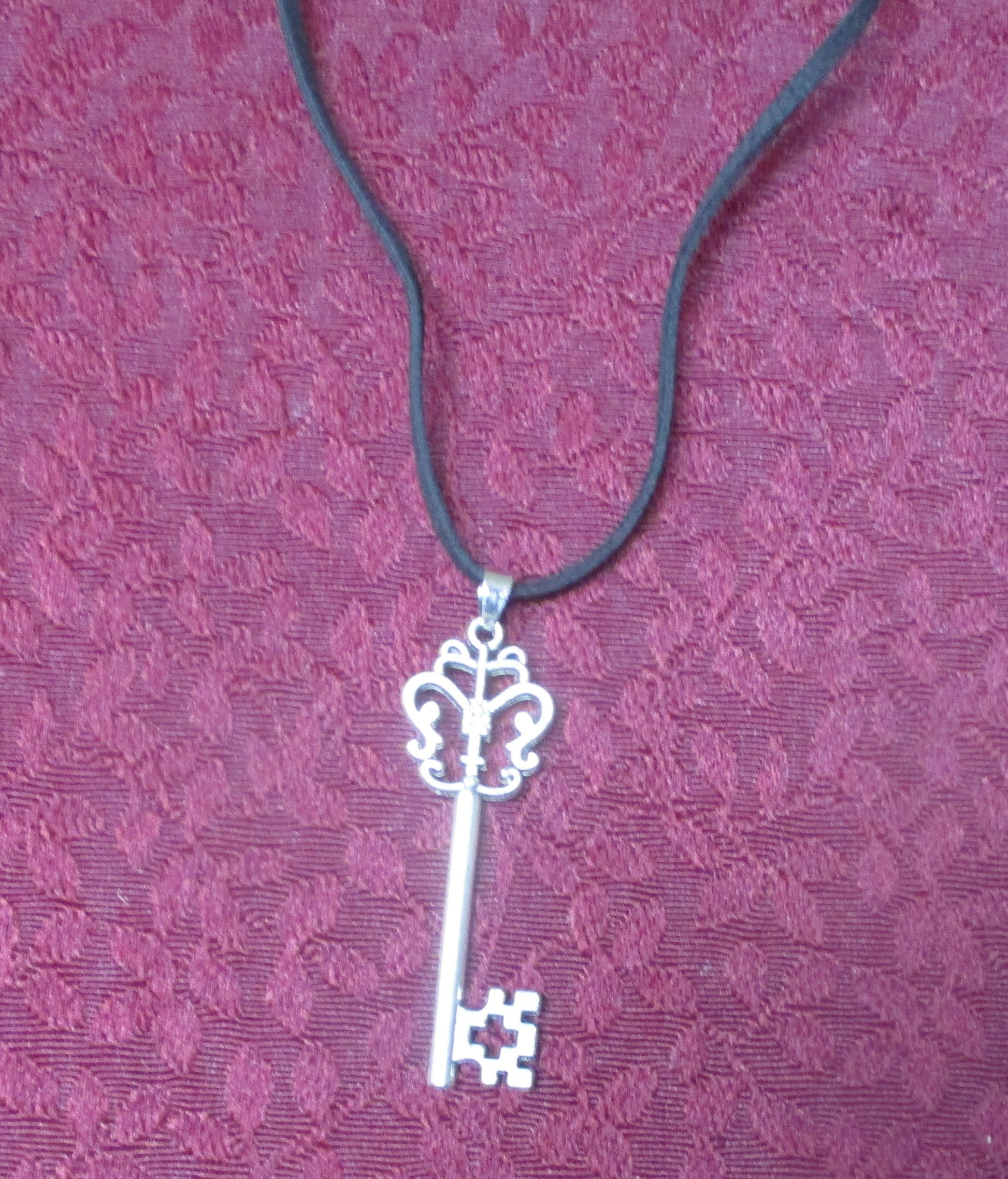 Mystic Skeleton Key / Keyblade Pendant