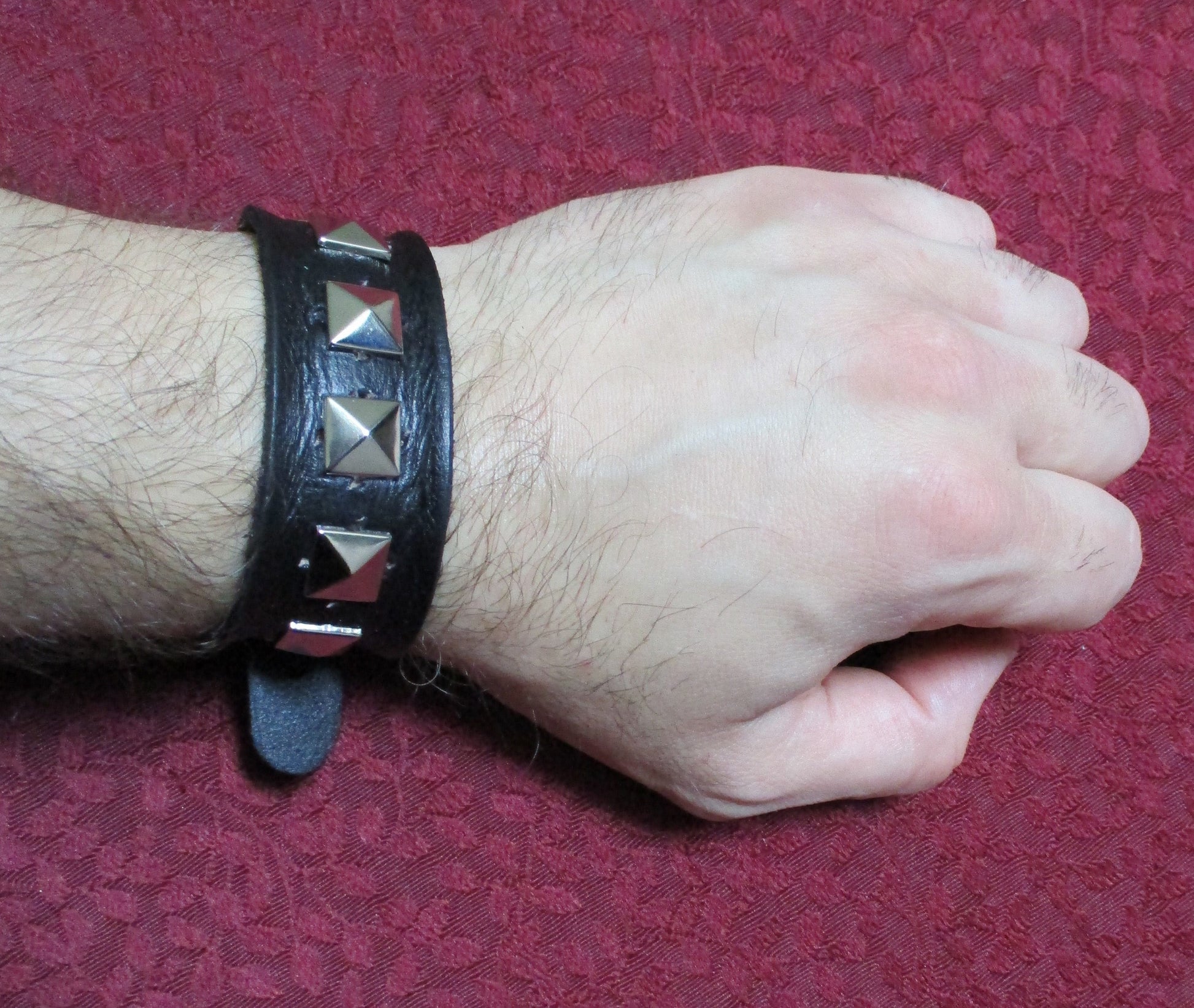 Gothic Deathrock punk rock pyramid spike imitation leather wristband