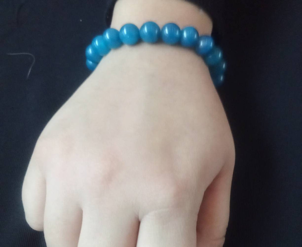 Kawaii Boho Goth creepy cute dyed blue agate Beads bracelet