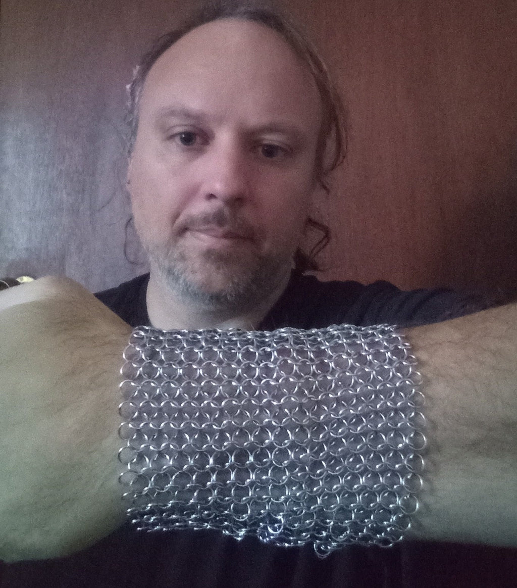 Chainmail Bracer 4 in 1 European Weave.